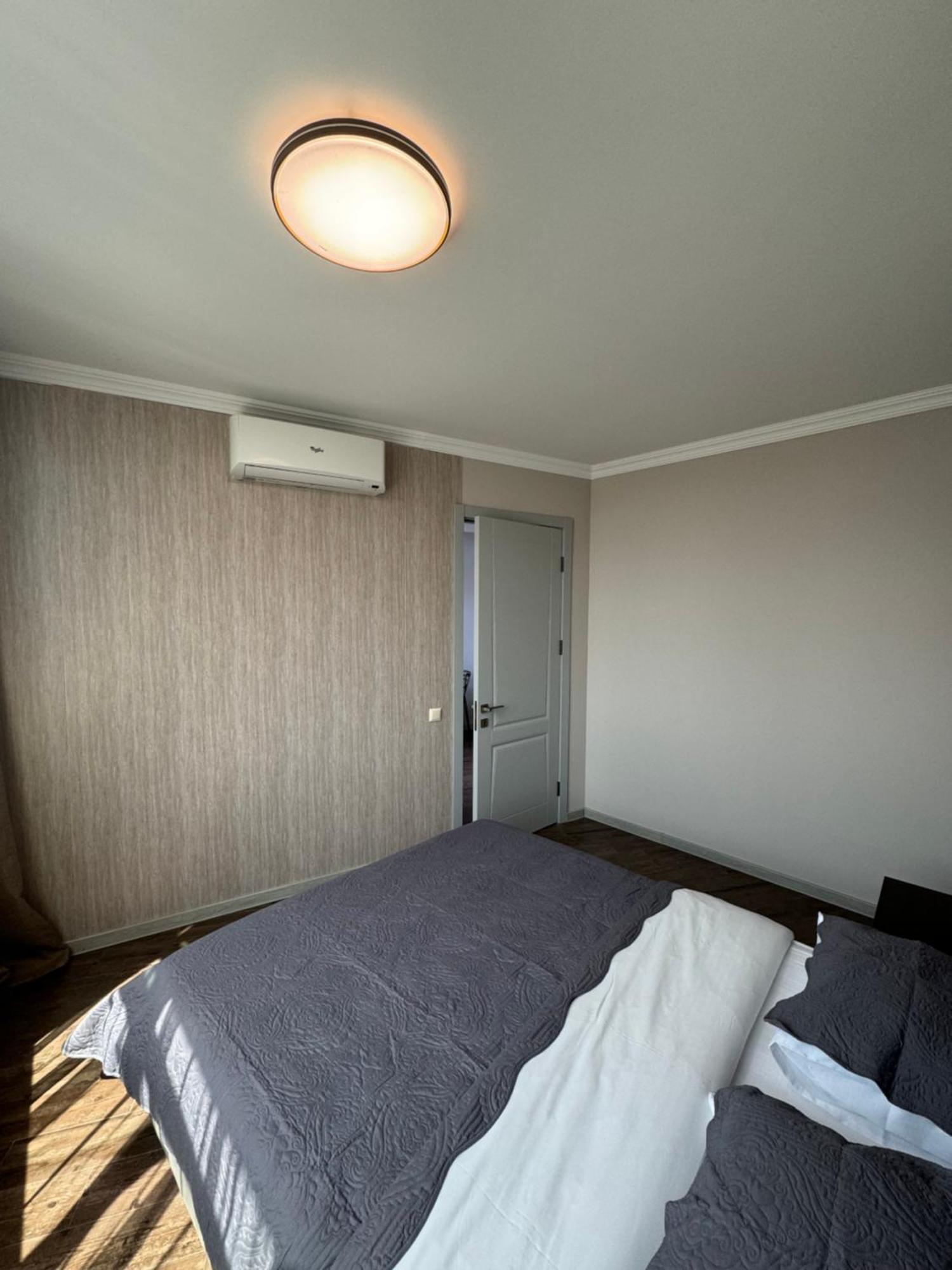 Pirosmani Mini Hotel Батумі Екстер'єр фото